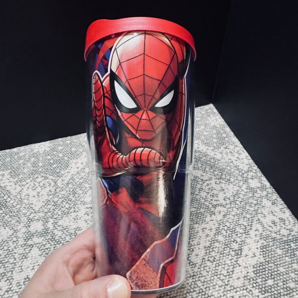 24 Ounce Spider-Man Tervis with Lid